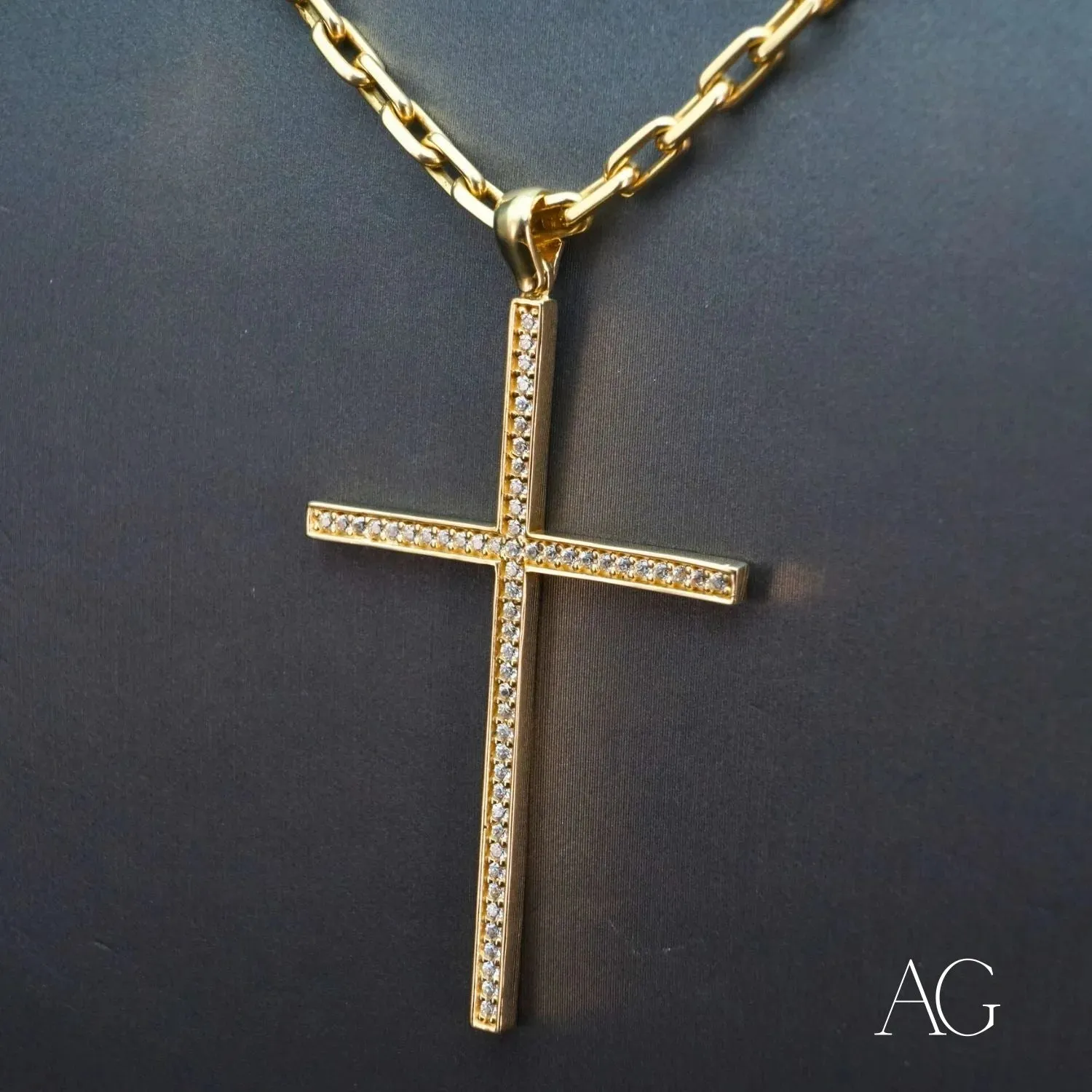 Elegant 18k Gold Cross with CZ Stones