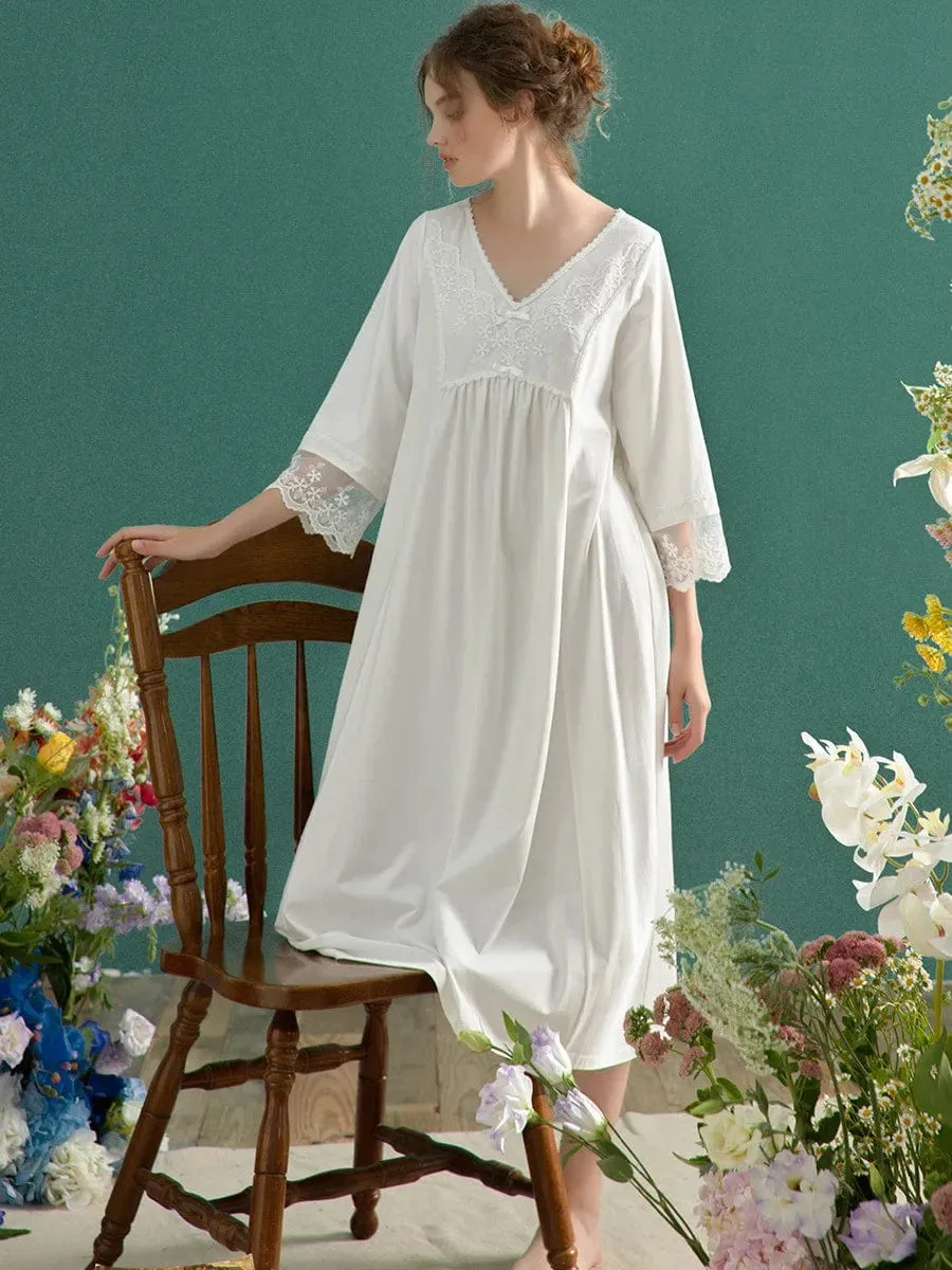 Elegant Arabella Sleepwear, White or Pink