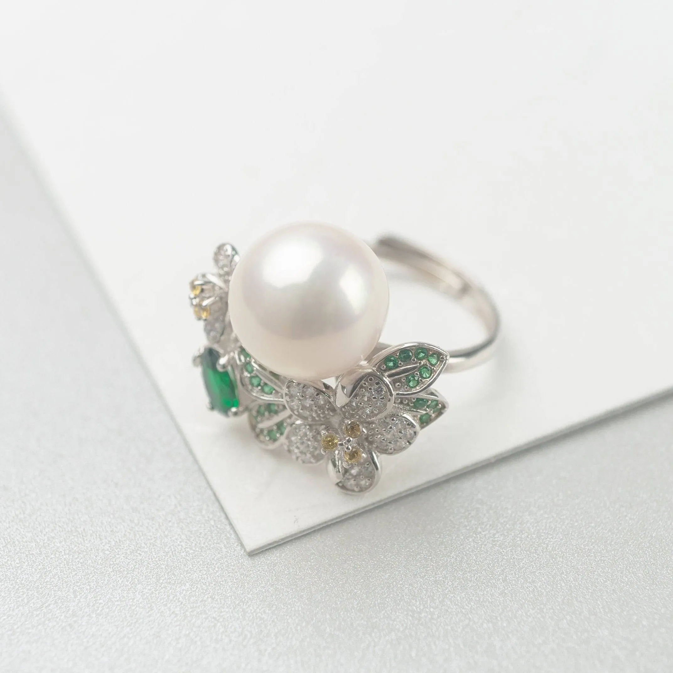 Elegant Edison Pearl Ring WR00002 | GARDENS