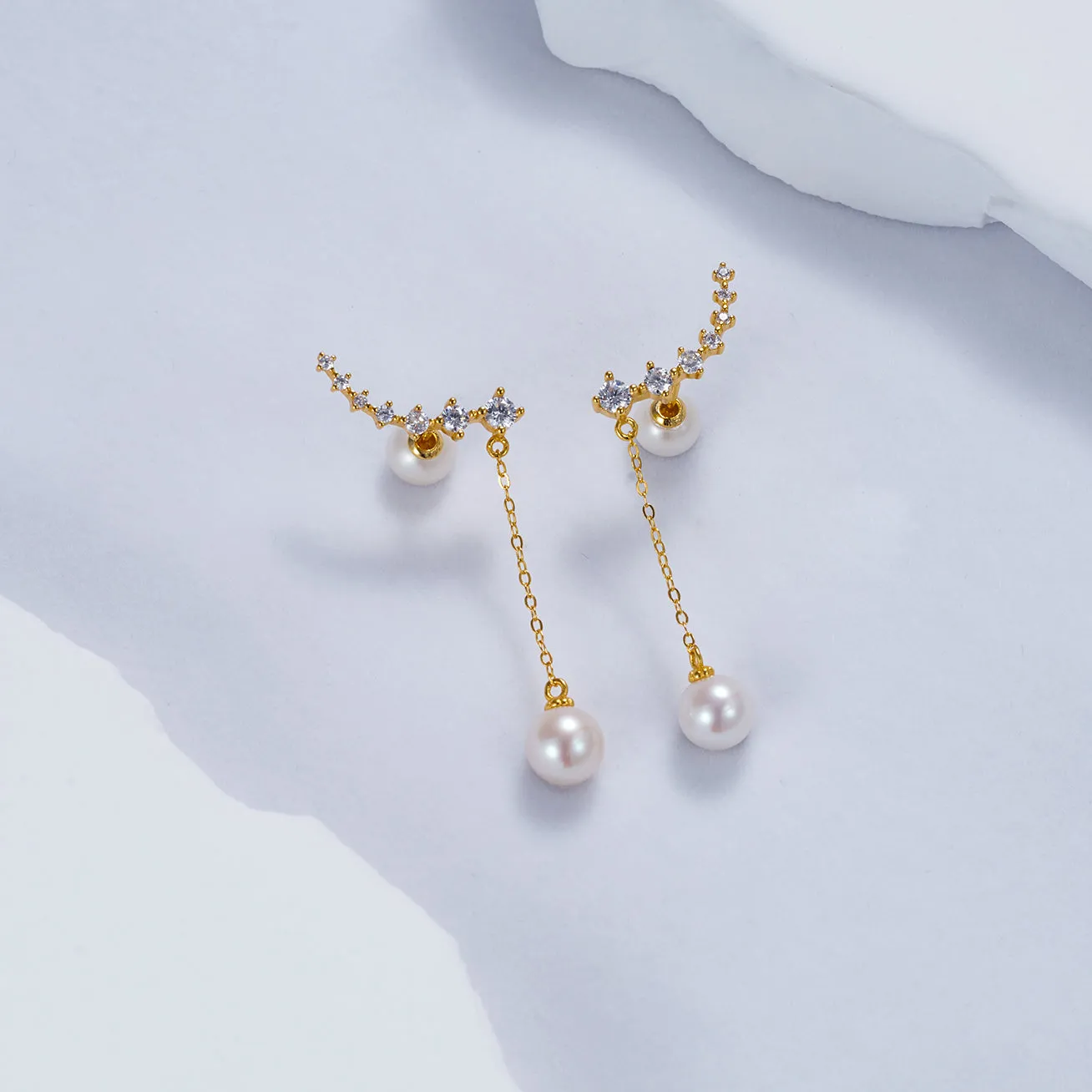 Elegant Freshwater Pearl Earrings WE00445