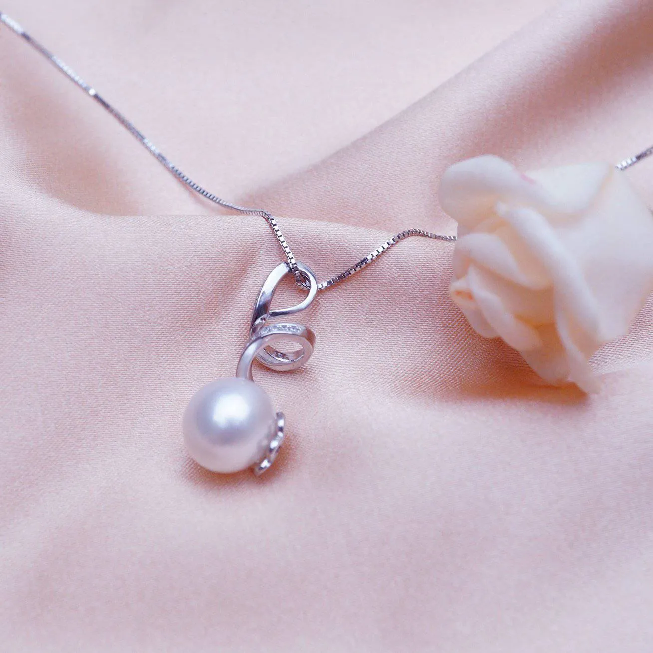 Elegant Freshwater Pearl Necklace WN00069 | S Collection