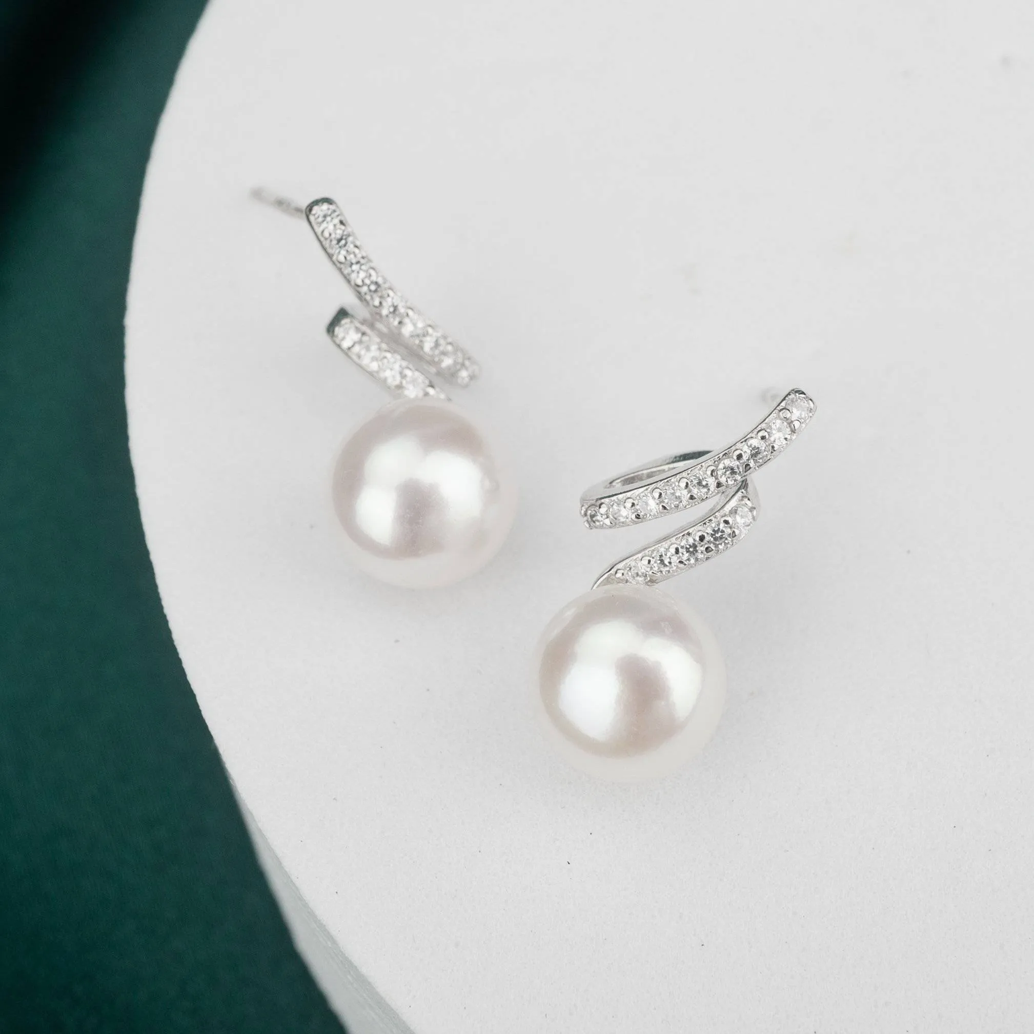 Elegant Freshwater Pearl Set WS00019