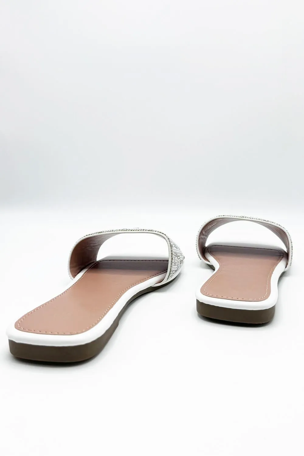 Gloria Diamante Patterned Band Flat Sliders in White