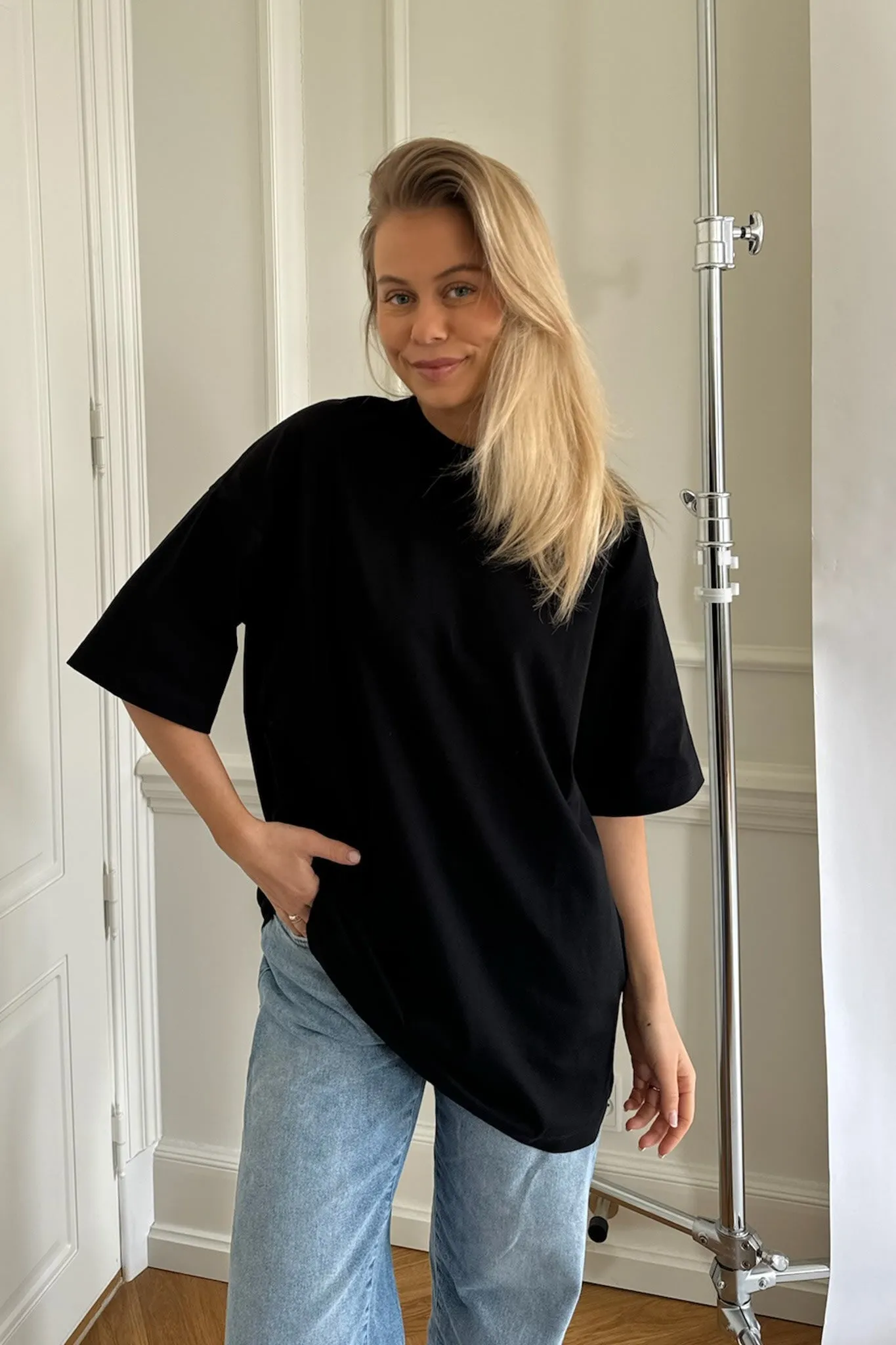 JXValeria Oversized Tshirt - Sort