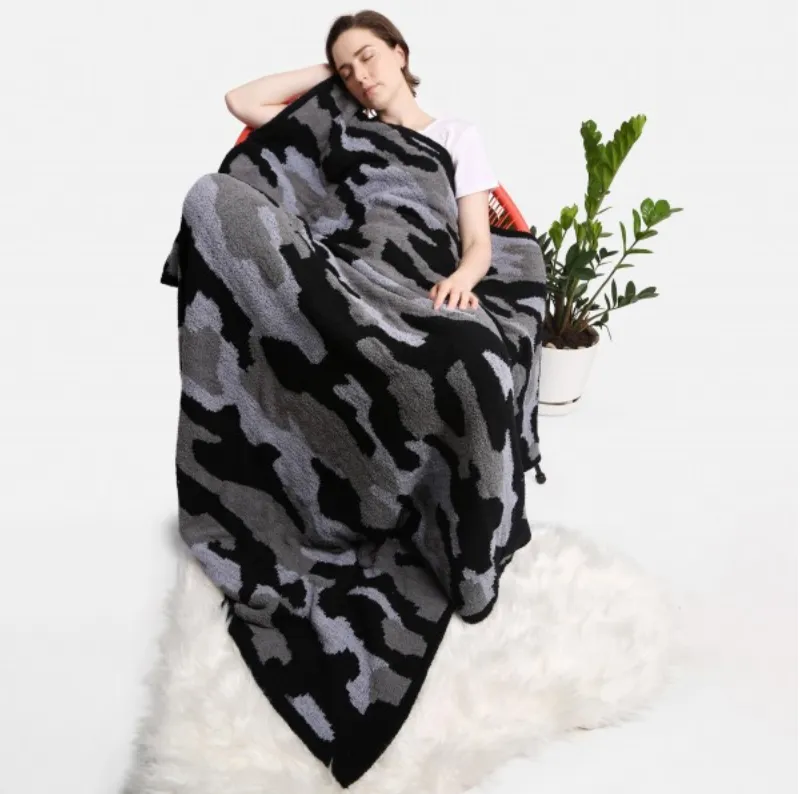 #K786 Luxury In Disguise Blanket