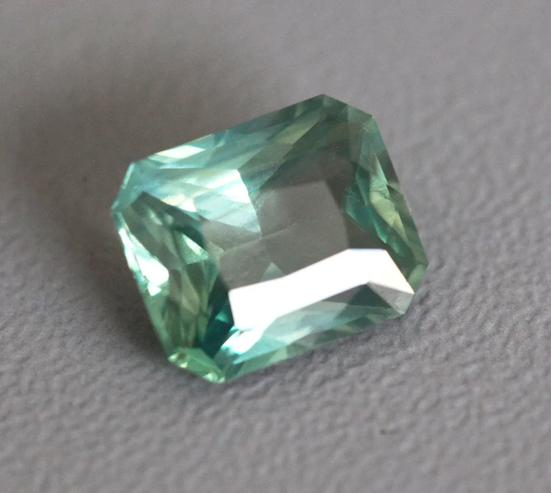 Loose 2.59 Ct Octagon Green Sapphire