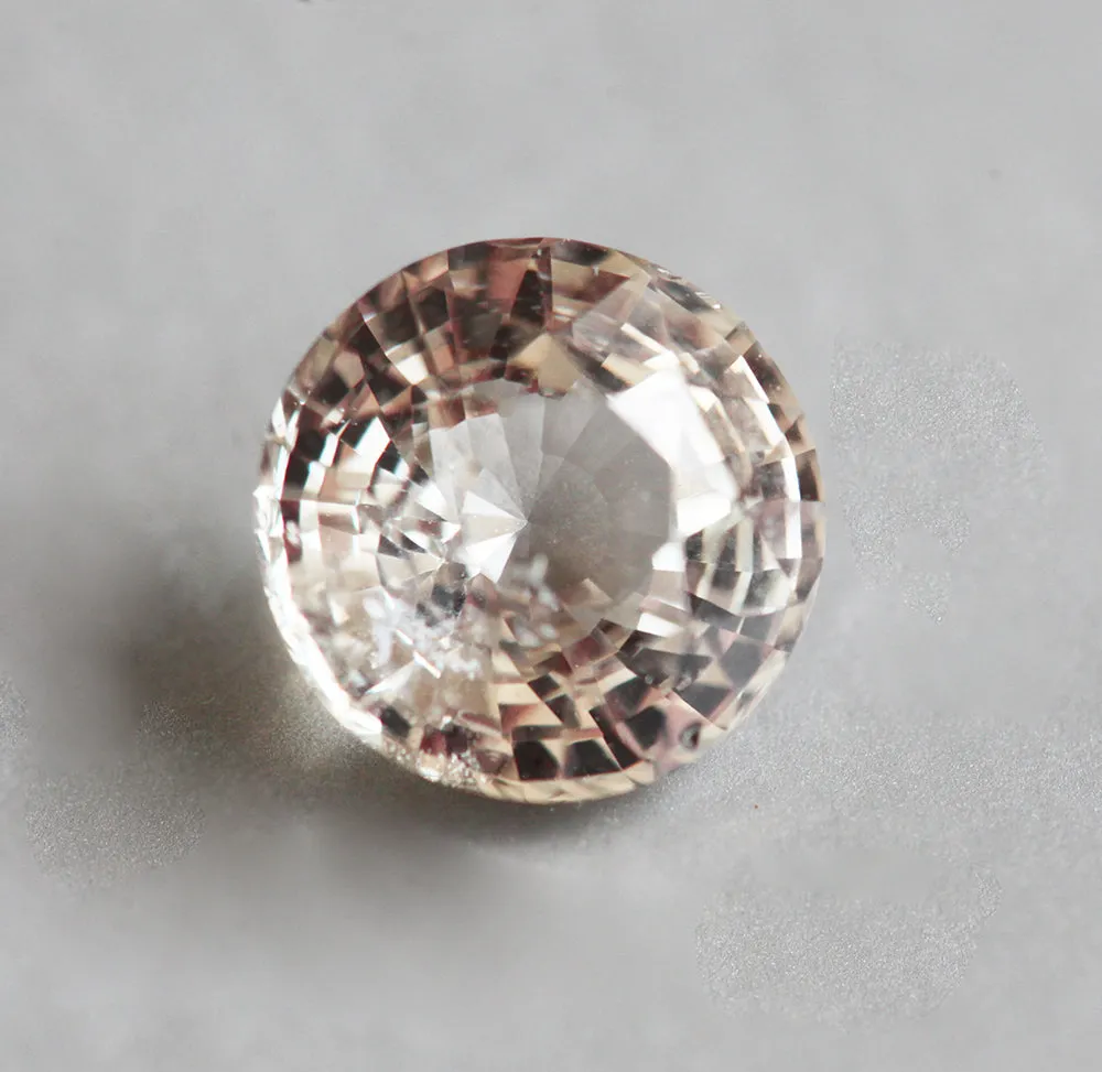 Loose 3.09 Ct Round Peach Pink Sapphire