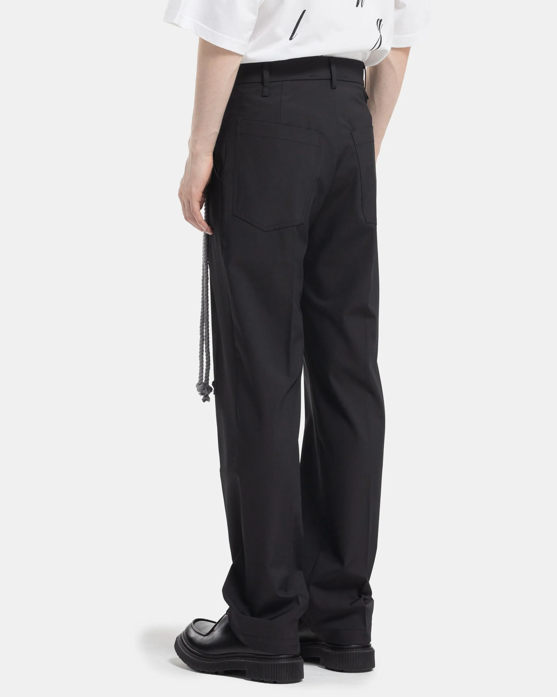 Loose Pleated Pant in Black