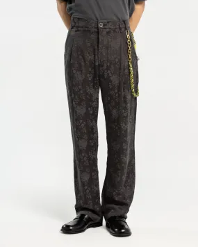 Loose Pleated Pant in Charcoal