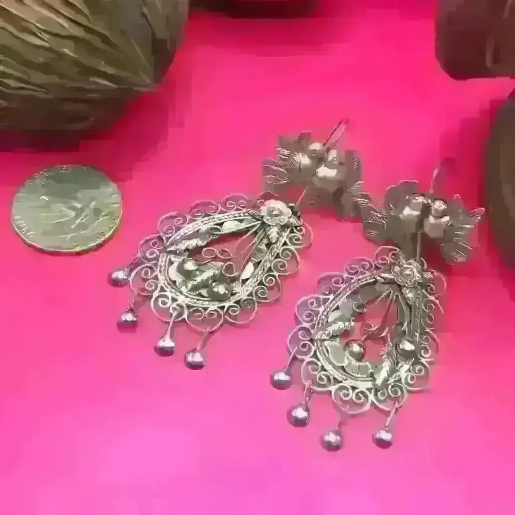 Mexican Mazahua silver earrings, handmade