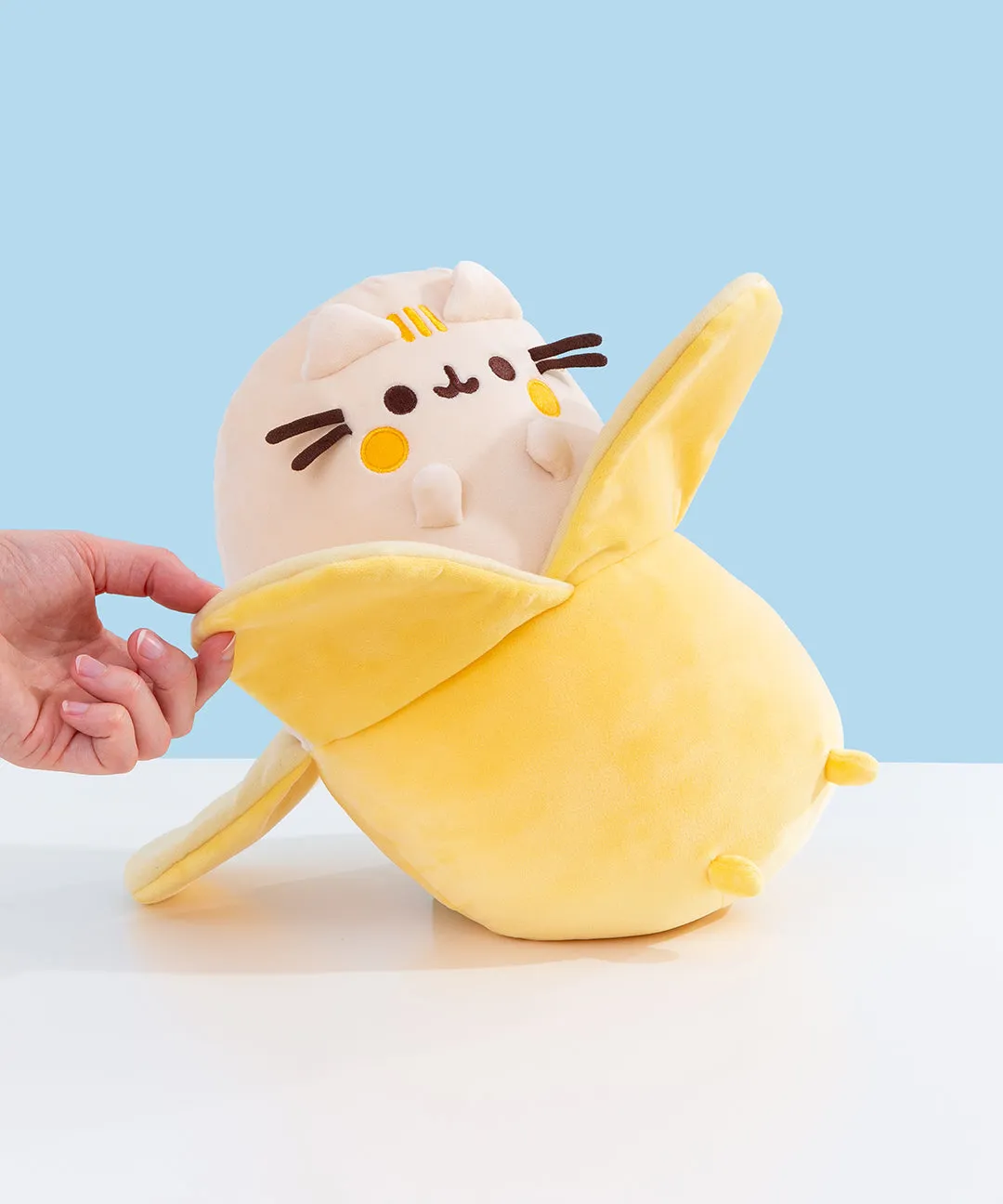 Adorable Pusheen Fruits Scented Banana Squishy Plush Toy - Perfect for Collectors and Gift Givers!