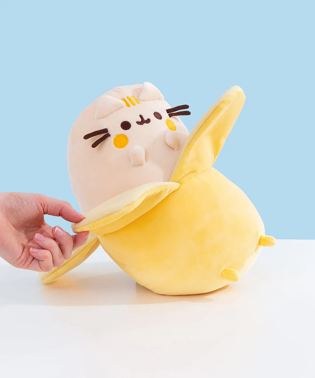 Adorable Pusheen Fruits Scented Banana Squishy Plush Toy - Perfect for Collectors and Gift Givers!