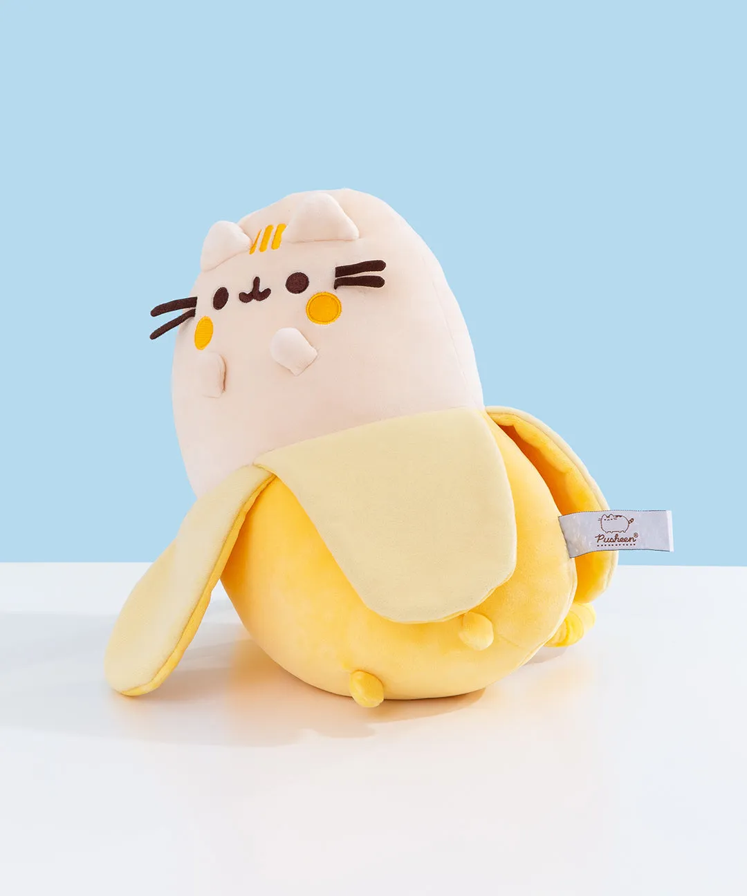 Adorable Pusheen Fruits Scented Banana Squishy Plush Toy - Perfect for Collectors and Gift Givers!