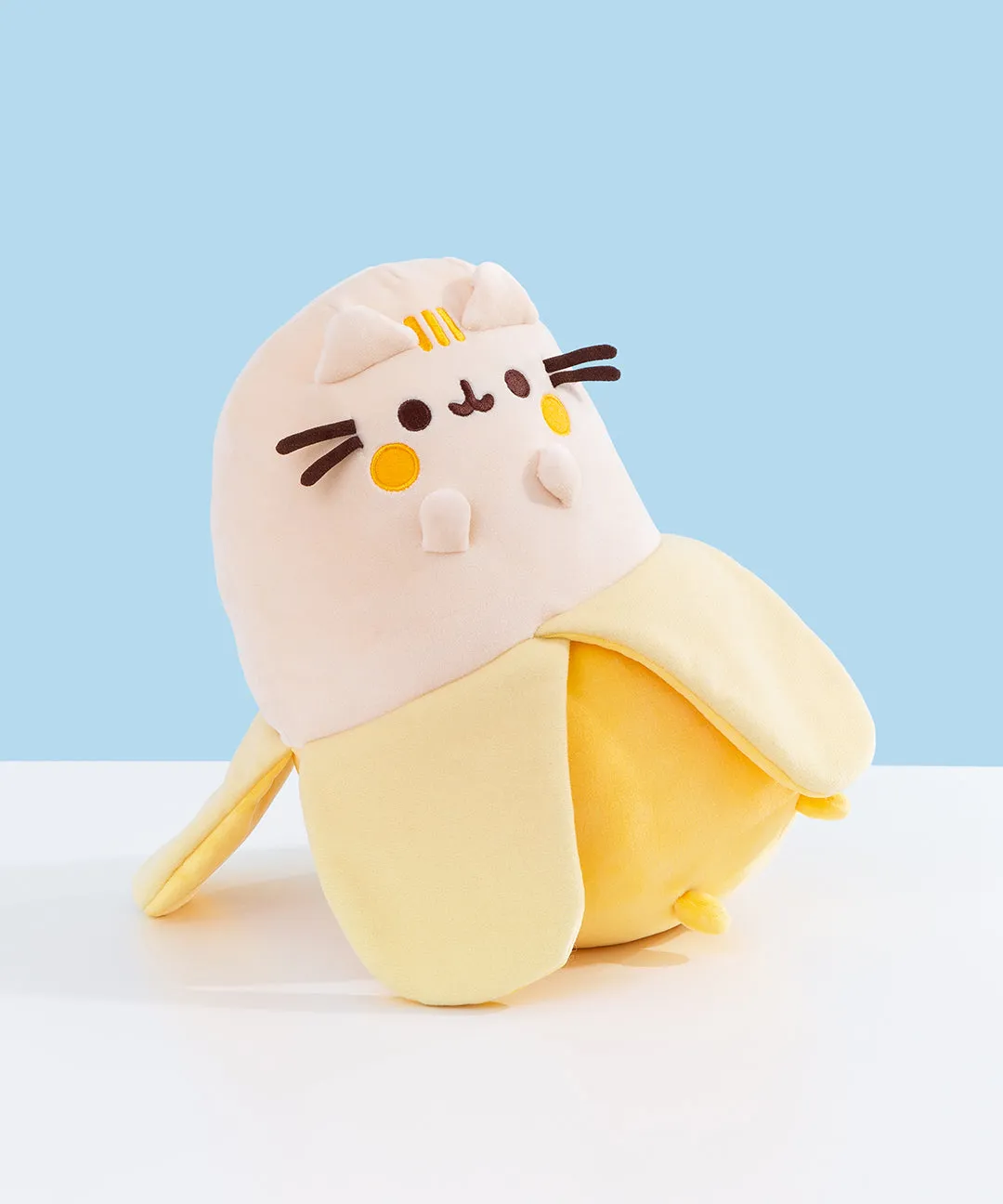 Adorable Pusheen Fruits Scented Banana Squishy Plush Toy - Perfect for Collectors and Gift Givers!