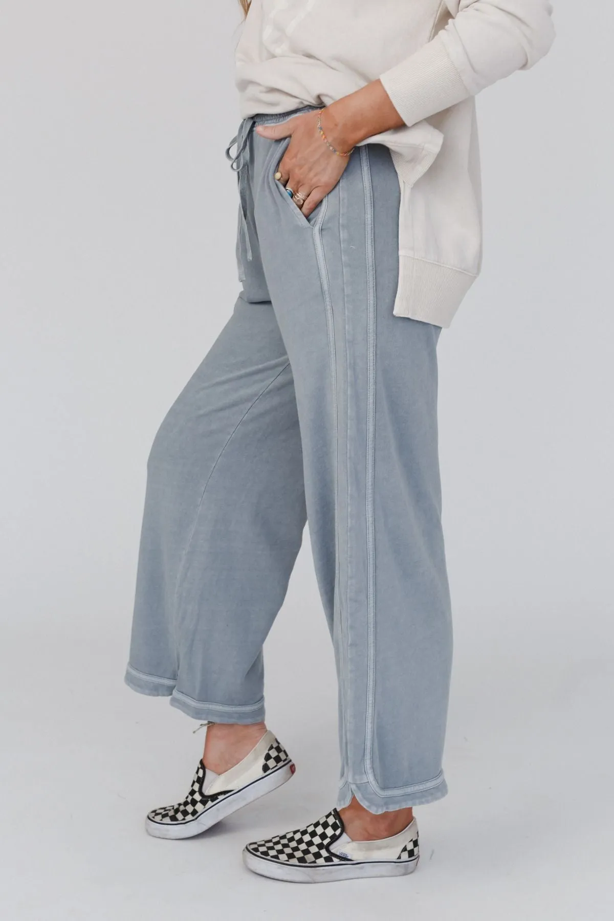 So Comfy Wide Leg Pant Cropped Length - Faded Blue