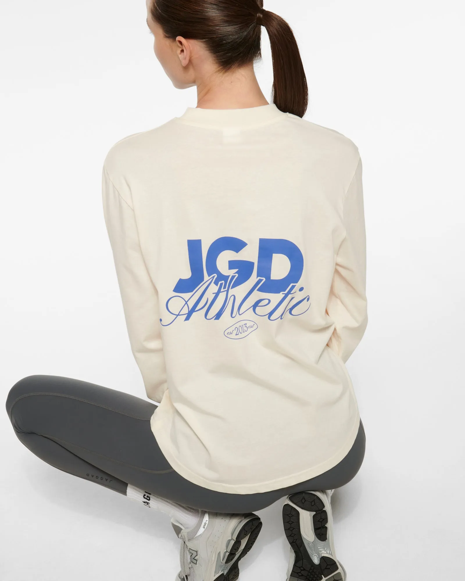 SPORTSWEAR OVERSIZED LONG SLEEVE TEE