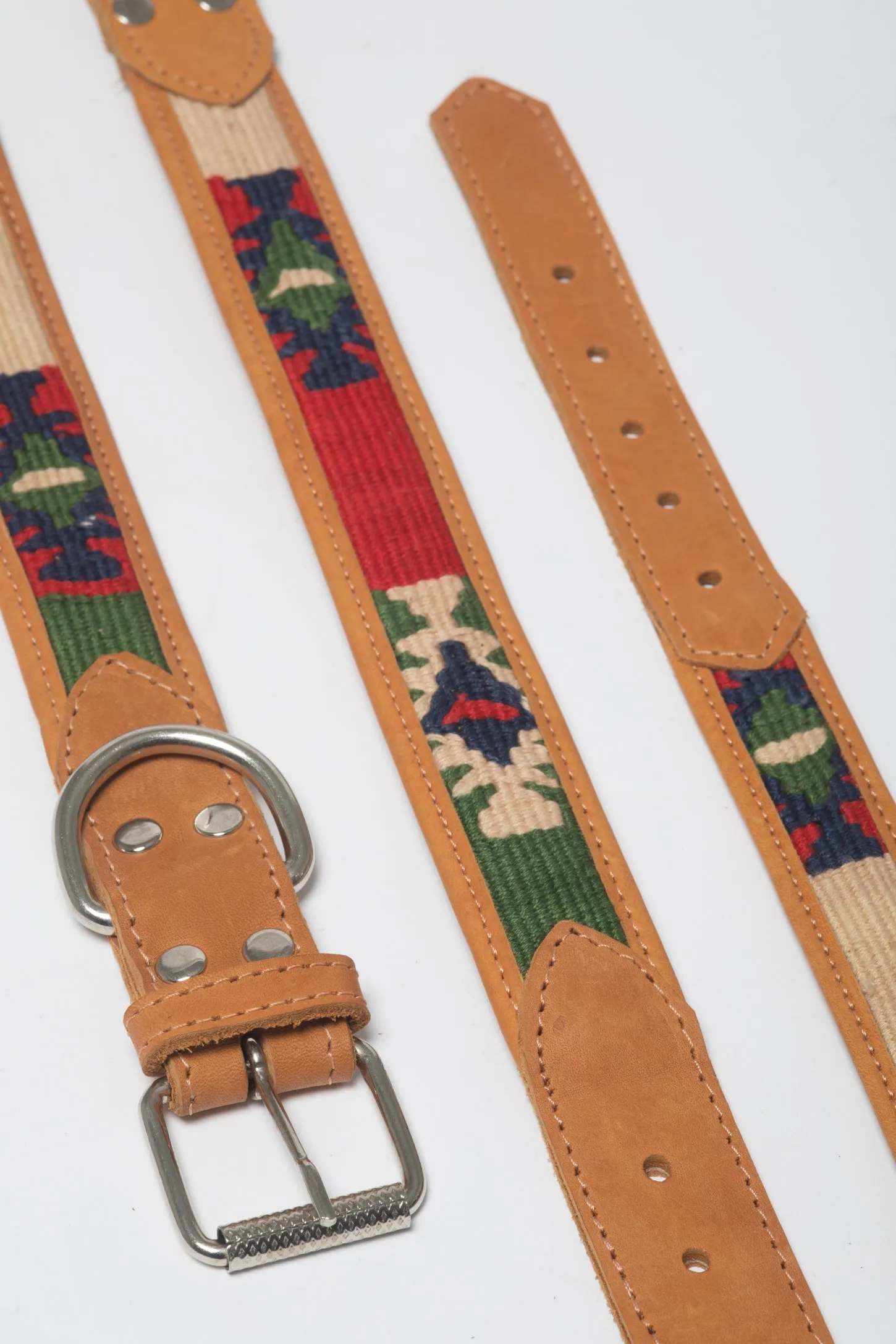 Tierra Handmade Leather Dog Collar