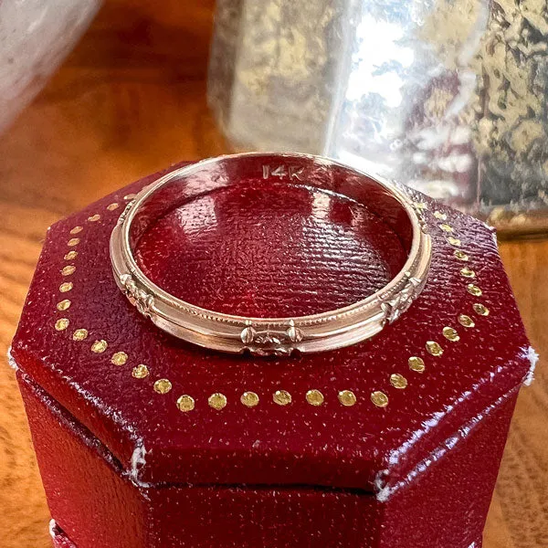 Vintage Patterned Gold Wedding Band Ring