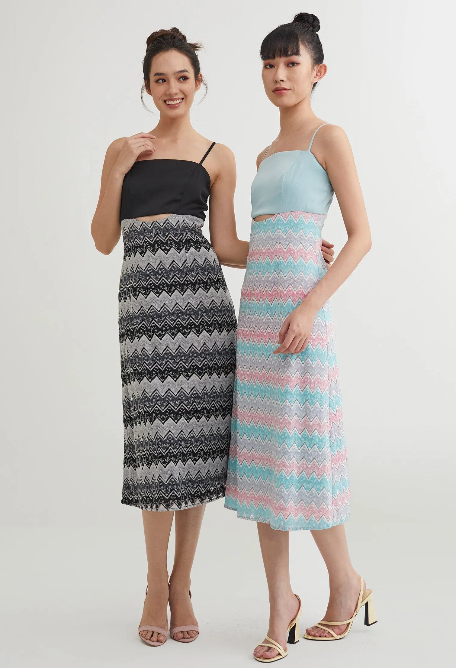 Zig Zag Patterned Sleeveless Midi Dress